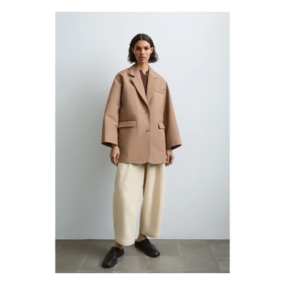 CORDERA 
Oversized Rain Blazer Jacket | Camel - Picture 2 of 11